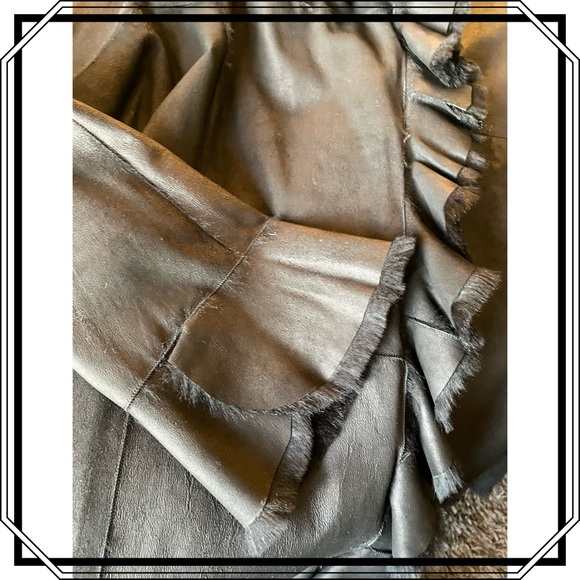 Super Thin Sheared Rabbit Coat w Ruffle Collar - Picture 10 of 10